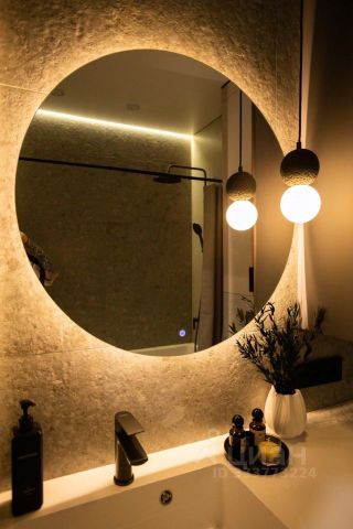 m. ZIL: Apartment, 2-rooms