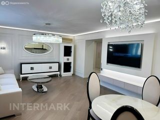 m. Smolenskaya: Apartment, 3-rooms