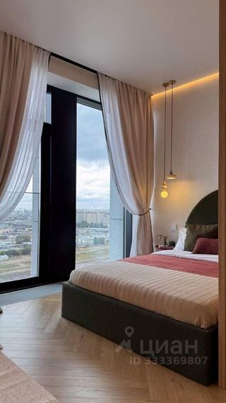 m. Maryina Roscha: Apartment, studio