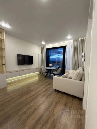 m. Trikotazhnaya: Apartment, 2-rooms