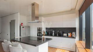 m. Avtozavodskaya: Apartment, 3-rooms