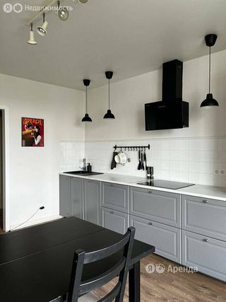 m. Penyagino: Apartment, 3-rooms