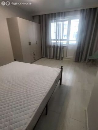 m. ZIL: Apartment, 1-rooms