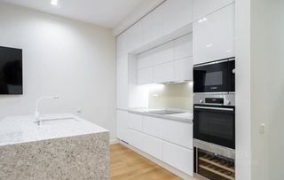 m. Dinamo: Apartment, 3-rooms