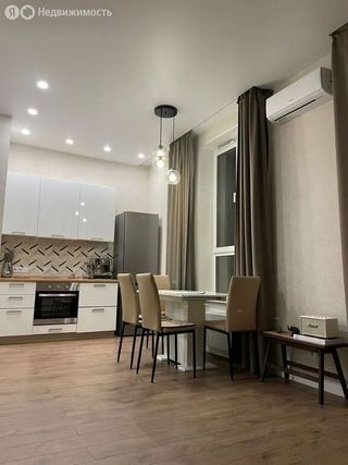 m. Shelepikha: Apartment, studio