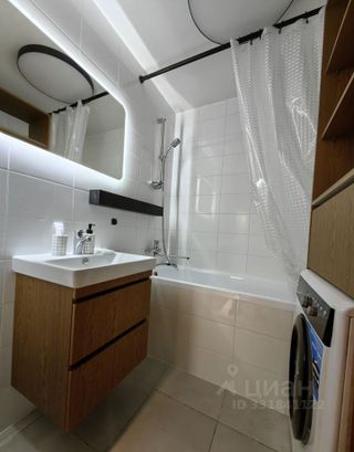 m. Aminyevskaya: Apartment, 2-rooms