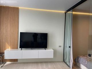 m. ZIL: Apartment, 2-rooms