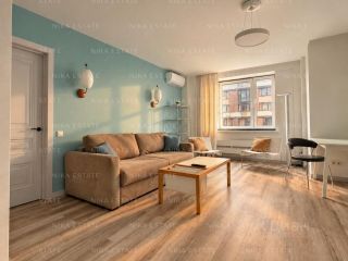 m. ZIL: Apartment, 2-rooms