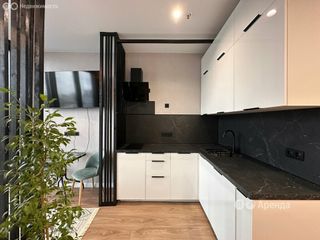 m. Maryina Roscha: Apartment, studio