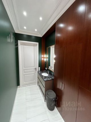 m. Trubnaya: Apartment, 4-rooms