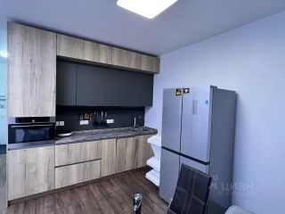 m. ZIL: Apartment, 2-rooms