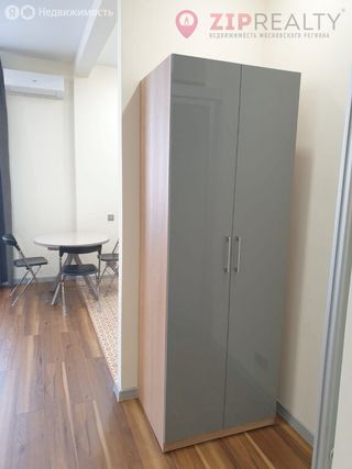 m. Delovoy tsentr: Apartment, studio