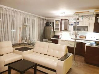 m. Ploschad trekh vokzalov: Apartment, 1-rooms