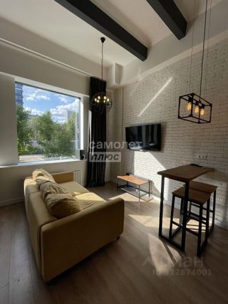 m. Novye Cheremushki: Apartment, studio