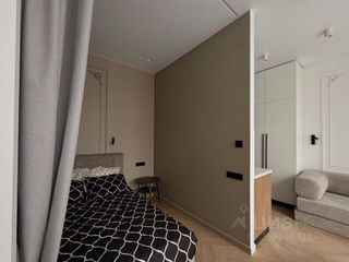 m. ZIL: Apartment, 1-rooms