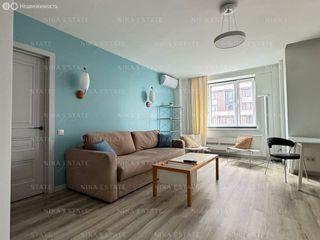 m. ZIL: Apartment, 2-rooms