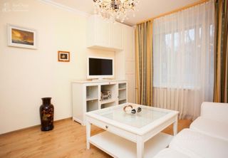 m. Molodezhnaya: Apartment, 1-rooms