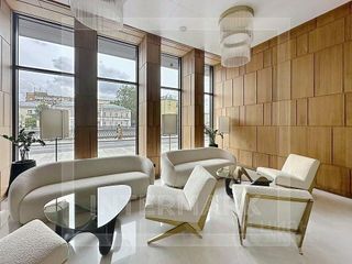 m. Novokuznetskaya: Apartment, 4-rooms
