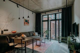 m. ZIL: Apartment, 2-rooms