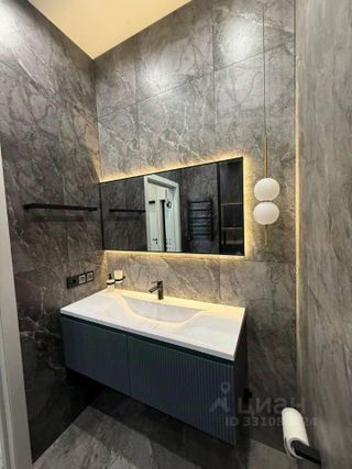 m. ZIL: Apartment, 2-rooms