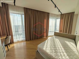 m. Narodnoe Opolchenie: Apartment, 3-rooms