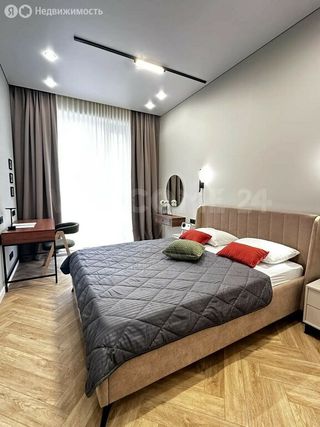 m. ZIL: Apartment, 1-rooms