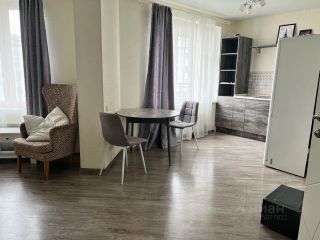 m. Narodnoe Opolchenie: Apartment, 1-rooms