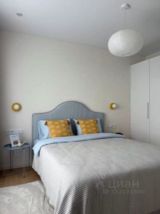m. Pavshino: Apartment, 2-rooms