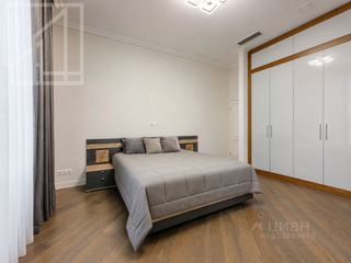 m. Novokuznetskaya: Apartment, 4-rooms