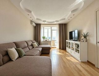 m. Kropotkinskaya: Apartment, 2-rooms