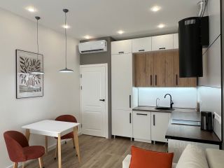 m. ZIL: Apartment, 2-rooms