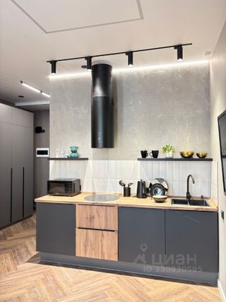 m. Aviamotornaya: Apartment, studio