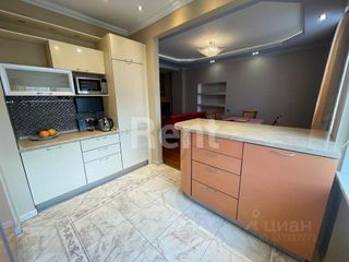 m. Lubyanka: Apartment, 3-rooms