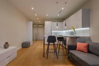 m. Bagrationovskaya: Apartment, studio