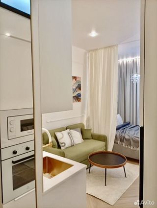 m. Verkhnie Kotly: Apartment, studio