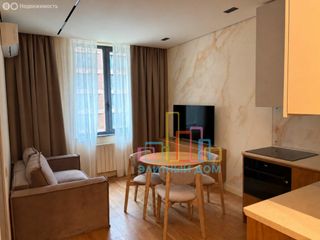 m. ZIL: Apartment, 2-rooms