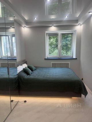 m. Barrikadnaya: Apartment, 2-rooms