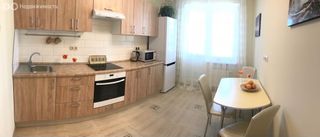 m. Lukhmanovskaya: Apartment, 2-rooms