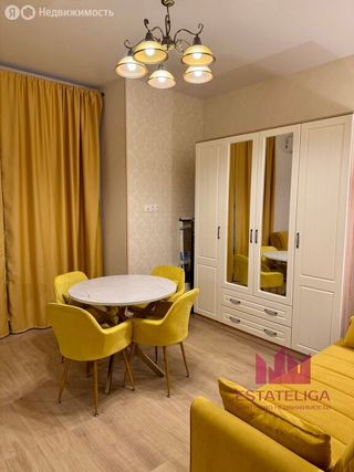 m. Serp i Molot: Apartment, studio