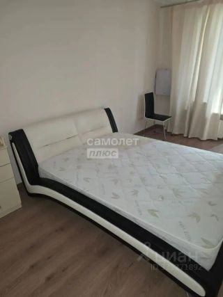 m. Pavshino: Apartment, 2-rooms