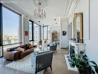 m. Mendeleevskaya: Apartment, 4-rooms