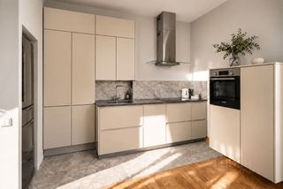 m. Shelepikha: Apartment, 2-rooms