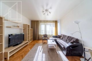 m. Smolenskaya: Apartment, 3-rooms