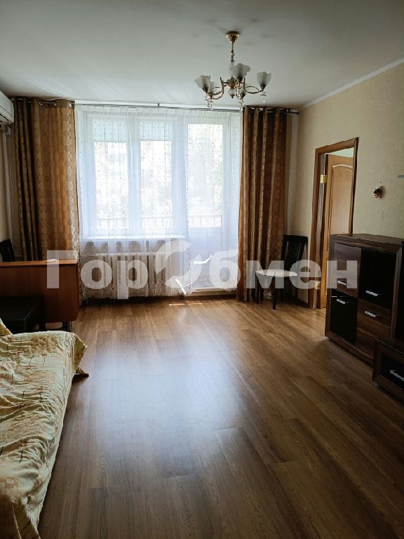 m. Okruzhnaya: Apartment, 3-rooms