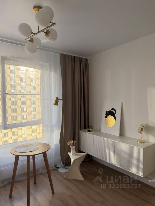 m. Aminyevskaya: Apartment, studio