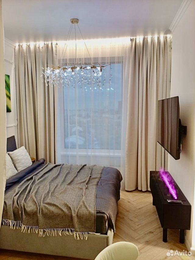 m. Verkhnie Kotly: Apartment, studio