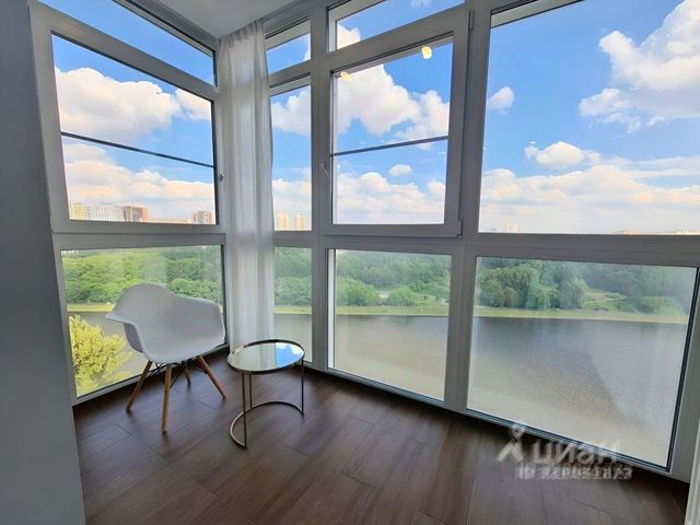 m. Khimki: Apartment, 2-rooms