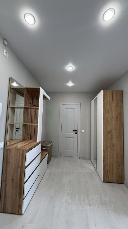 m. Bulvar Dmitriya Donskogo: Apartment, 2-rooms