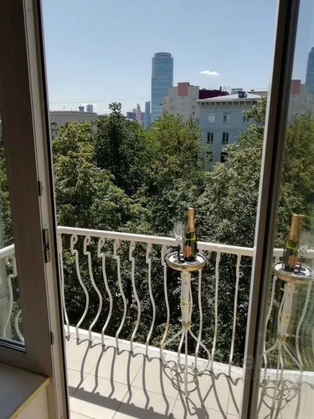 m. Dinamo: Apartment, 2-rooms