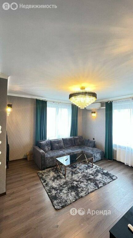 m. Strogino: Apartment, 2-rooms